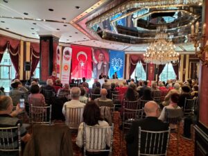 Atatürk Gibi Düşünmek